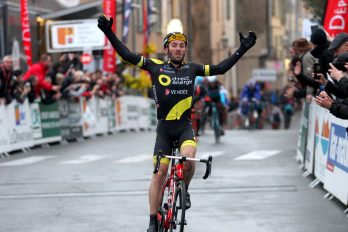 Jonathan Hivert wint Tour du Haut Var